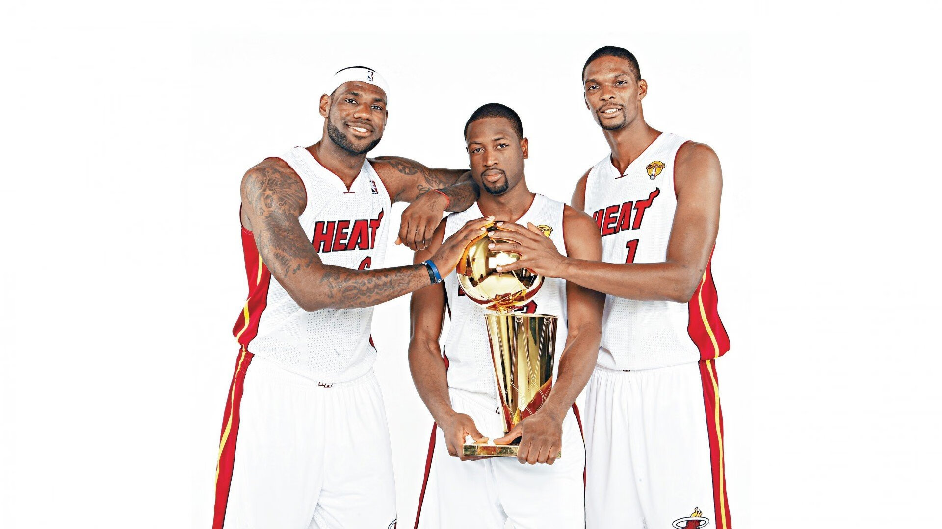 文班亚马爆发，太阳决胜局带走尼克斯