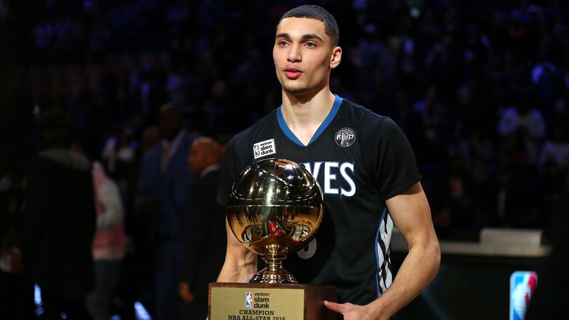 欧文式无解突破撕裂防线，浙江队战术封锁广厦队取胜关键